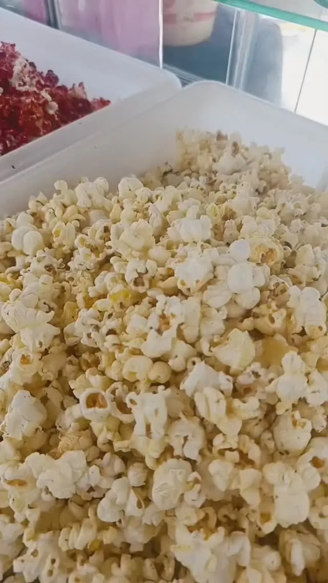 Pipoca salgada recém-feita